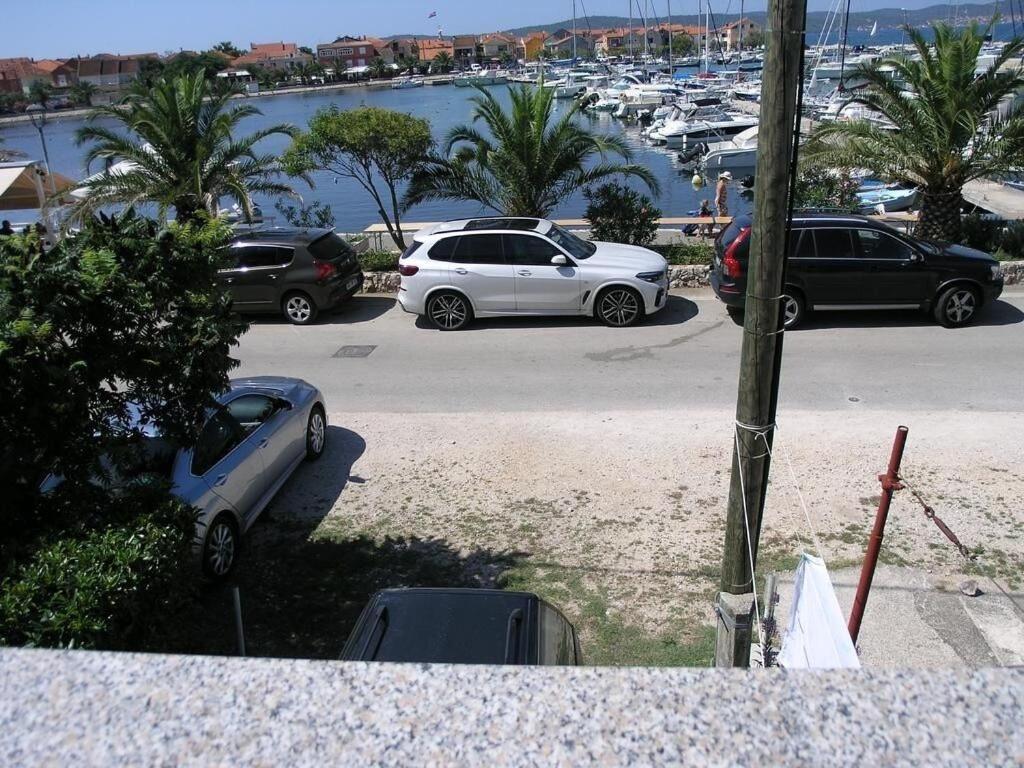 Apartments Ana Bibinje Bagian luar foto