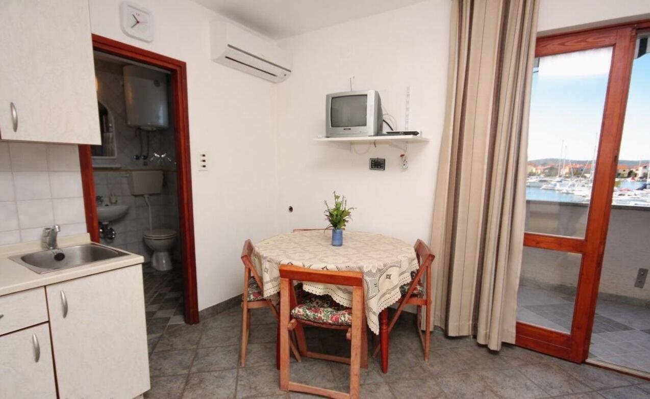 Apartments Ana Bibinje Bagian luar foto